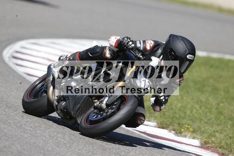 /Archiv-2025/48 25.08.2025 Cornu Master School ADR/rot-rouge/126